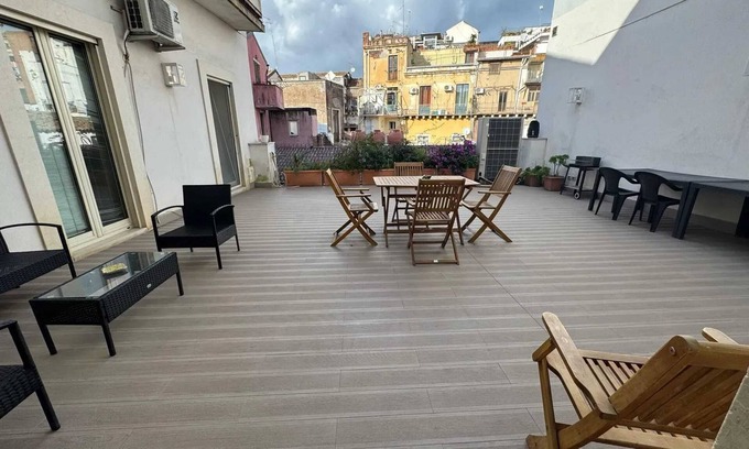 Catania City Centre Apartamento | Homerez - Amplio apto en Catania