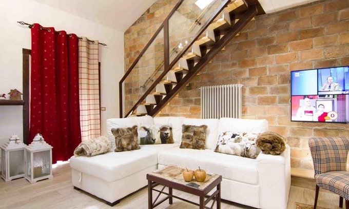 Vignanello Apartamento | Homerez - Espacioso estudio para 7 pers. con balcón en Vignanello
