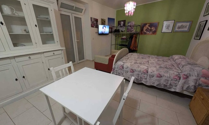 Municipio 4 Apartamento | Homerez - Estudio Bari, centro histórico