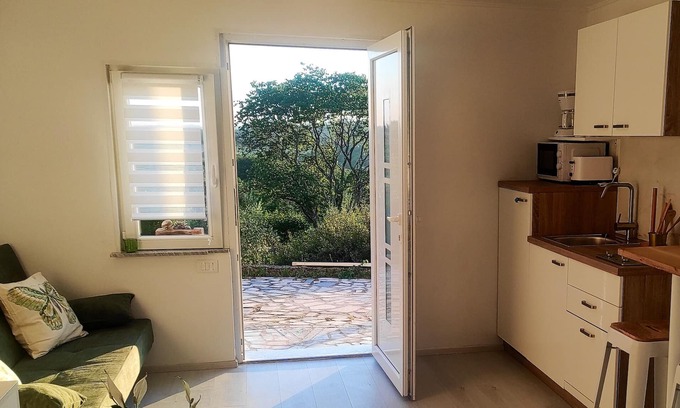 Ripenda Verbanci Apartamento | Homerez - Studio 3 km away from the beach for 3 ppl. at Ripenda Verbanci