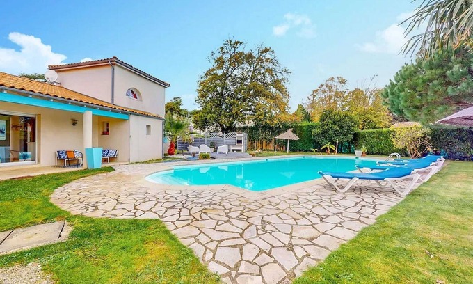 Meschers-sur-Gironde Villa | Homerez - Villa en Meschers-sur-Gironde