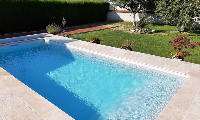 Villedieu-sur-Indre Villa | Homerez - Villa en Villedieu-sur-Indre