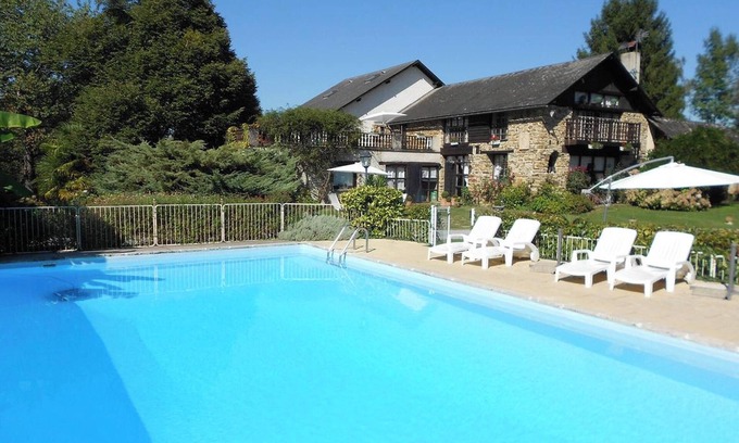 Haut-de-Bosdarros Villa | Homerez - Villa en Haut-de-Bosdarros