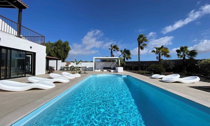 Lajares Villa | Homerez - Villa en Lajares con piscina privada