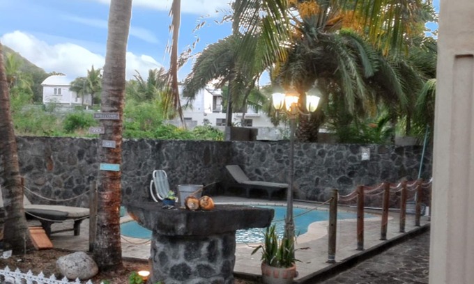 La Gaulette Villa | Homerez - Villa con vista al mar en Coteau Raffin