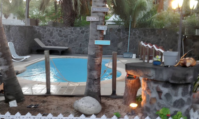La Gaulette Villa | Homerez - Villa con vista al mar en Coteau Raffin