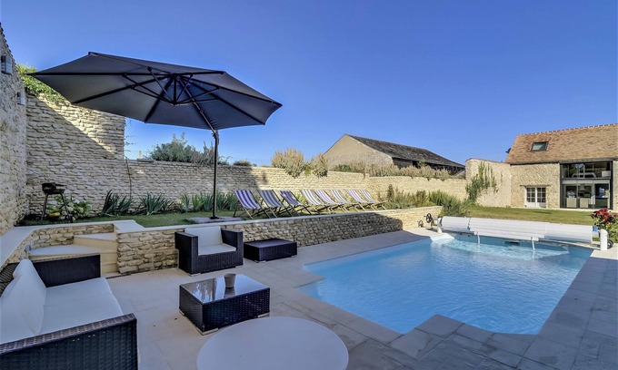Amponville Villa | Homerez - Villa con Piscina y Jardín en Amponville