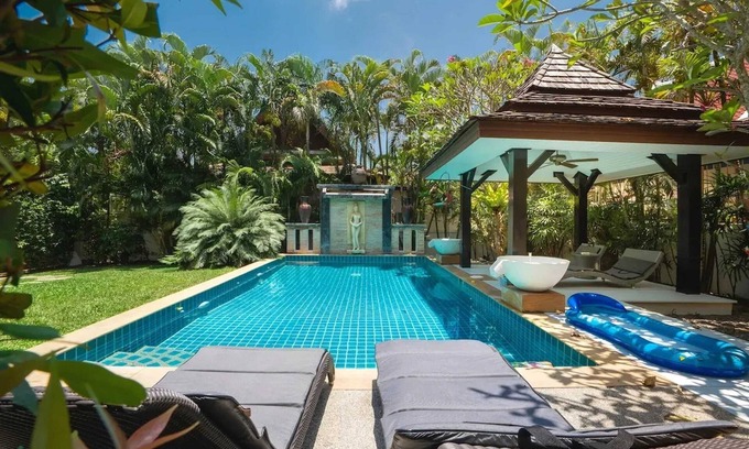 Rawai Villa | Homerez - Maravillosa Villa en Rawai con Piscina Privada