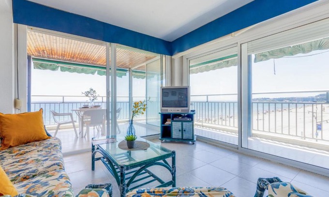 La Pineda Apartamento | Bell Raco Basic II de Homes & Go