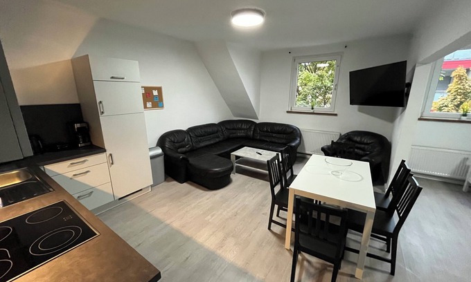 Bergisch Gladbach Apartamento | HomesNRW - Trade fair / City 2.OG
