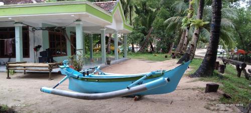 Bawean Island Cabina | Homestay Buang Sari
