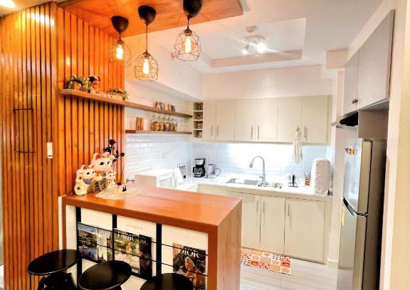 Bacoor City Apartamento | Homestay by ViJiTa 2bedroom condo