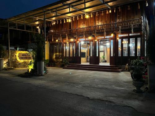 Huu Lung Casa | Homestay Cánh Đồng Vàng