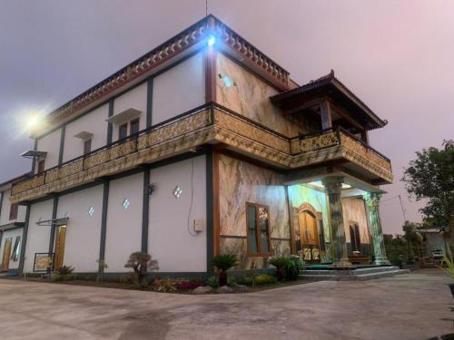 Gobleg Casa | Homestay NGREMBOKO SOYO OMBO