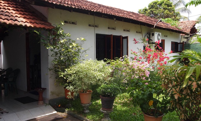 Negombo Casa | Homestay - Ambiente típico de Sri Lanka - Alojado por un caballero inglés