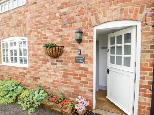 Halford Casa | Homestead Cottage