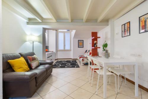 Cagliari Apartamento | HomeToLove Villanova
