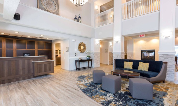 Bloomington Hotel | Homewood Suites by Hilton Bloomington