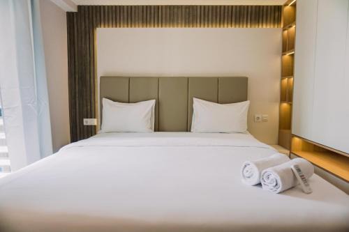 Bumi Serpong Damai Apartamento | Homey and Spacious 3BR at Sky House BSD Apartment By Travelio