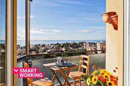 Quinto al Mare Apartamento | Homey Seaview Apartment by Wonderful Italy