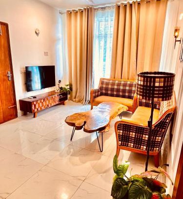Sonepat Apartamento | HomeyStays 3BHK apartment with Lakeside walk