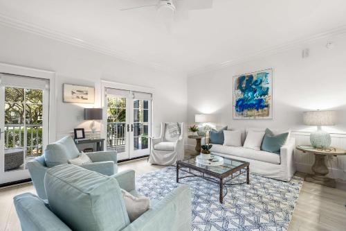 Watercolor Casa | Honey's Beach House