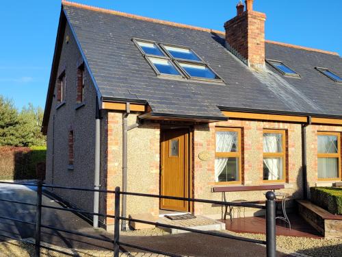 Maghera Apartamento | Honeysuckle Cottage - Newcastle, Northern Ireland