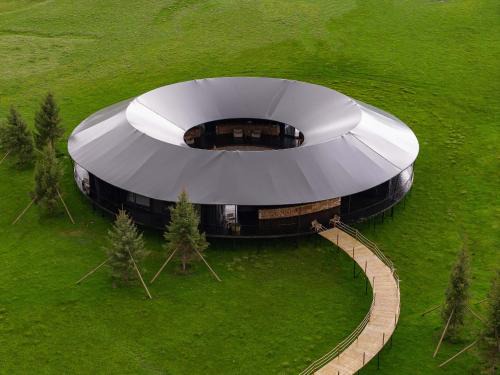 Hongyuan County Hotel | Hongyuan Weilu Nomadic Luxury Camp