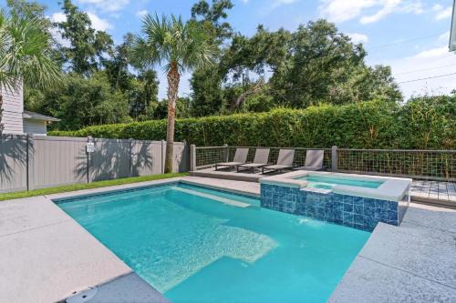 Saint Simons Island Casa | Hook, Wine & Sinker - 20 Couper Place