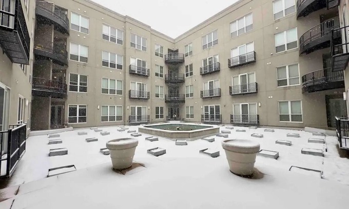 Cole-Noble District Apartamento | Hoosier Hospitality Studio with Free Parking