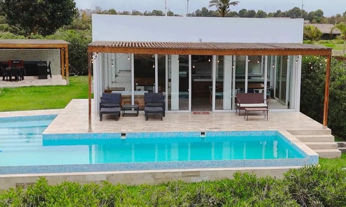 Ica Villa | HOP BUZIOS exclusiva oasis y playa en Chincha
