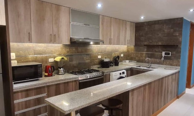 Ica Apartamento | HOP Sahara in Ica With 1 Bedrooms and 2 Bathrooms