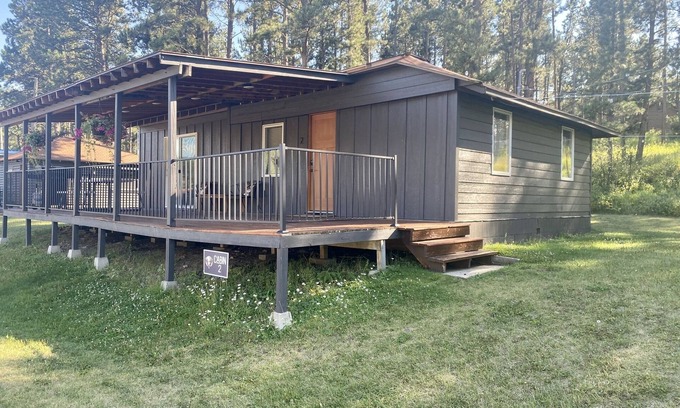 Rapid City Cabina | Horse Creek Resort - Cabin 2