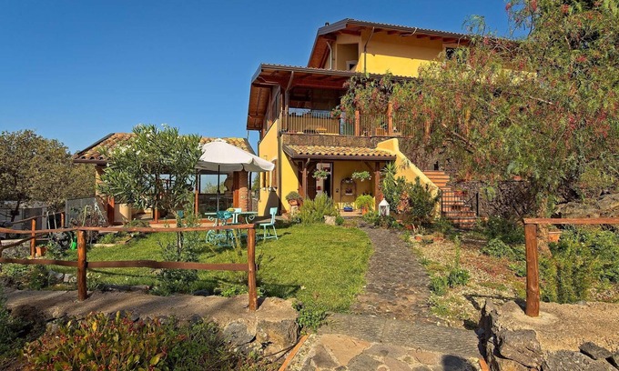 Ragalna Villa | Etna, naturaleza, tranquilidad y caballos.