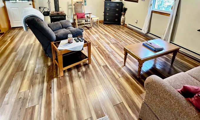 Shenandoah Cabina | Horse Lover's Hideaway - cabin located near mountain and river activities!