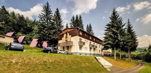 Trencin Hotel | Horský Hotel Magura