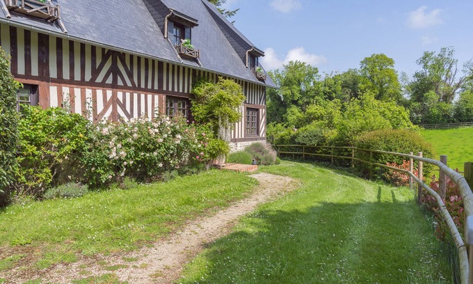 Heuland Cabaña | Hortense's Grand Cottage - 15min Deauville and 5min Villers s/Mer beach