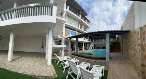 Los Pinos Hotel | Hospedaje Pinos del Mar