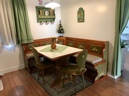 Treze Tilias Apartamento | Hospedaria Haus Scharf