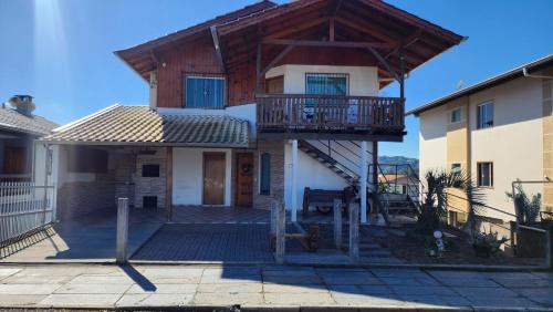 Treze Tilias Casa | Hospedaria Klagemberg