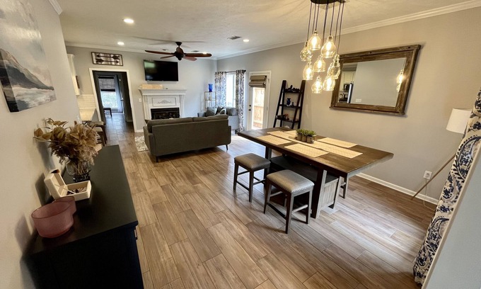 Flowood Casa | Hospitable Reservoir home w/King Bed near Shaggy’s