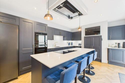 Redcar Casa | Host & Stay - Bellevue Luxe