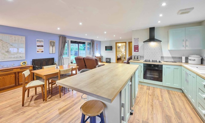 Aldborough Chalet De Esquí | Host & Stay | Dovecote View