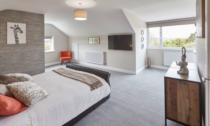 Brotton Casa | Host & Stay | Badgers Cottage