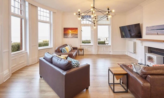 Saltburn-by-the-Sea Apartamento | Host & Stay | Sea Forever Seafront Villa