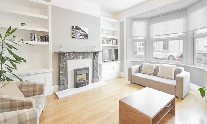 Saltburn-by-the-Sea Casa | Host & Stay | Victorian Seahouse