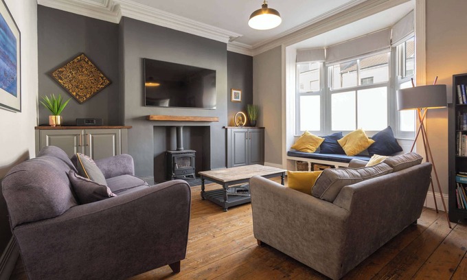 Saltburn-by-the-Sea Casa | Host & Stay | Garnet Street