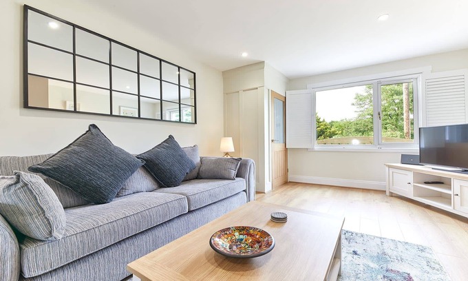 High Shincliffe Casa | Host & Stay | Hideaway Cottage