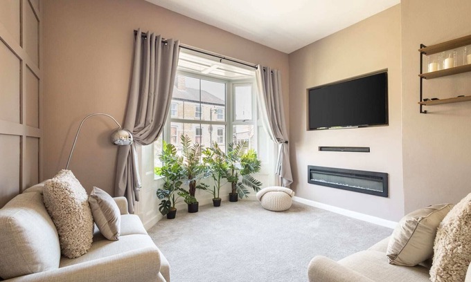 Loftus Apartamento | Host & Stay | High Street
