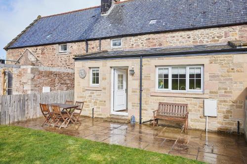 Belford Casa | Host & Stay - Melody's Cottage